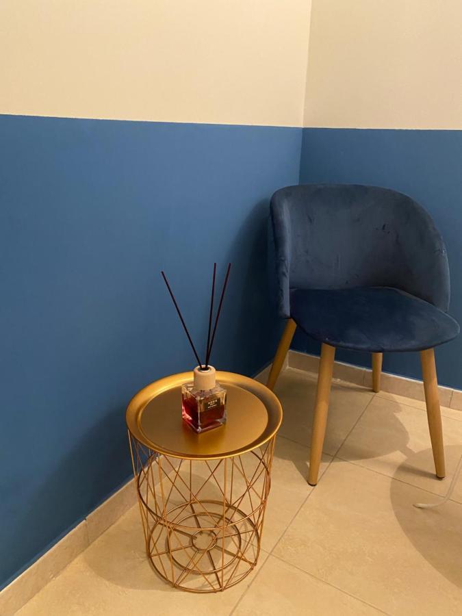 Domus Luigi Leone Bed & Breakfast Naples