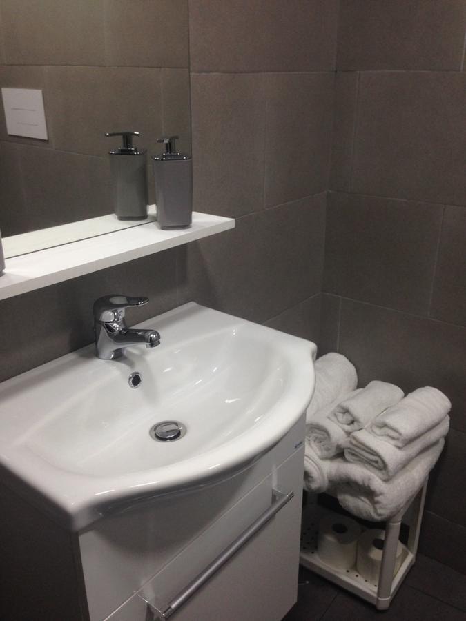 Domus Luigi Leone Bed & Breakfast Naples